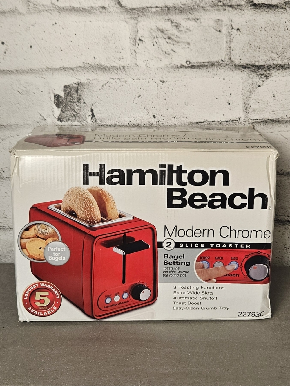 Hamilton Beach Red 2 Slice Toaster Modern Chrome NIB Bagel Wide Slot